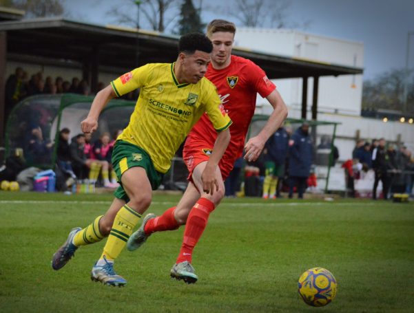 Hitchin Town vs Harborough Town 